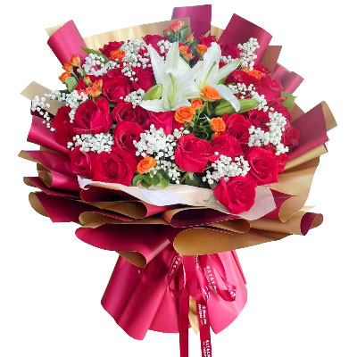 聊城33朵红玫瑰百合，爱如同花般绽放